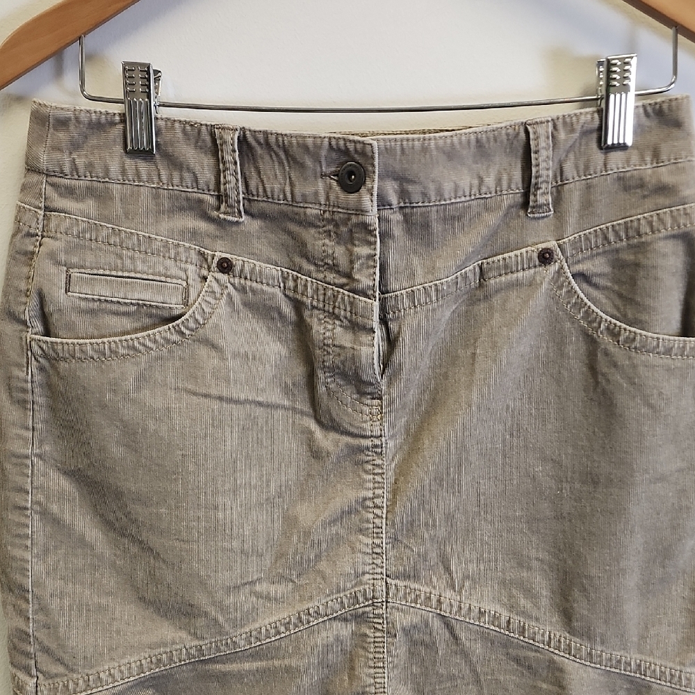 LOFT A-Line Skirt in Taupe - Picture 4 of 4